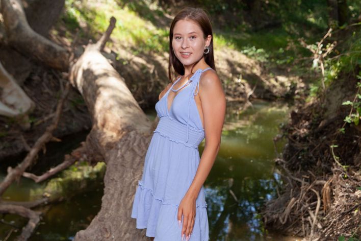 Skye Bloom in Presenting Skye Bloom. Thumb 1