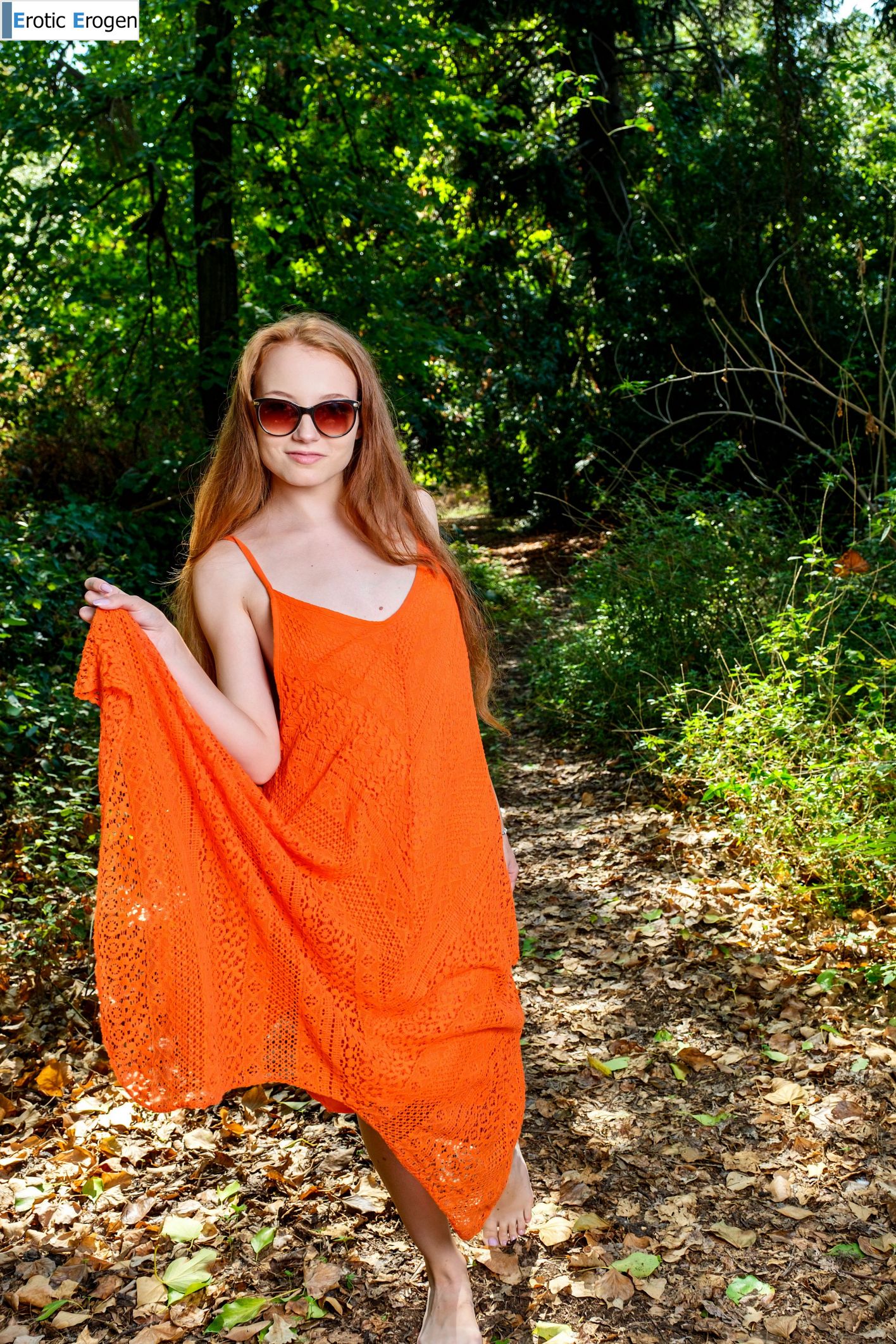 Lola Jolie in Copper Delight. Picture 4