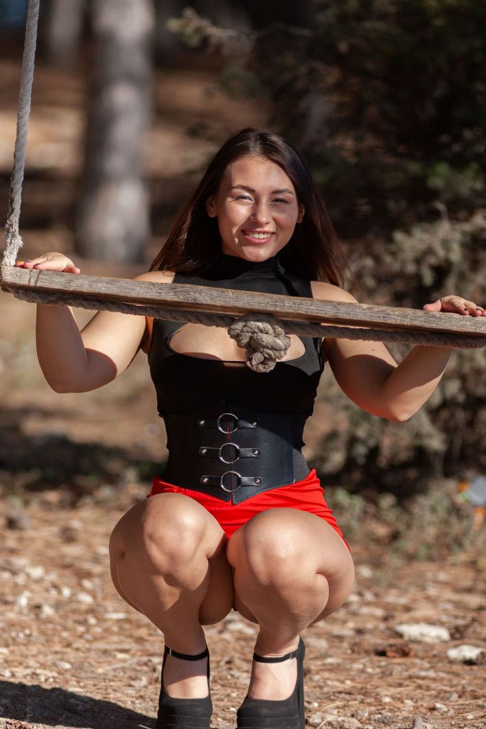 Sumiko in Swinging With Me. Thumb 3