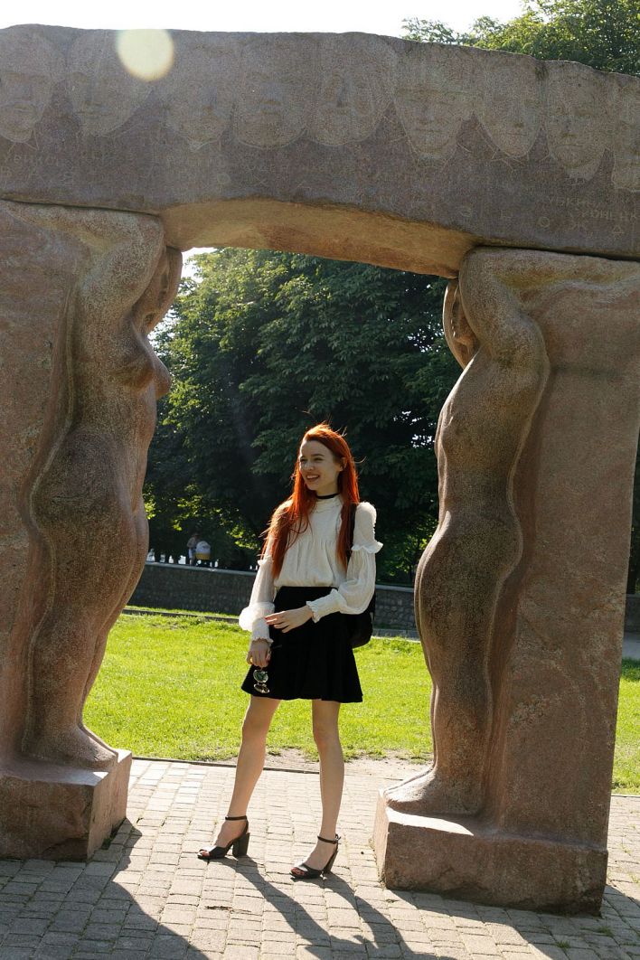 Luba Cherisova in On Red Wednesday. Thumb 14