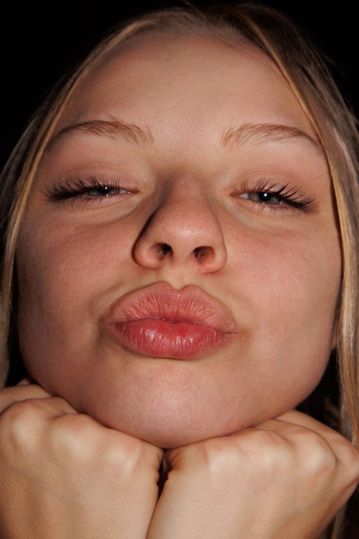 Kylie Shay in Free Smells. Thumb 10