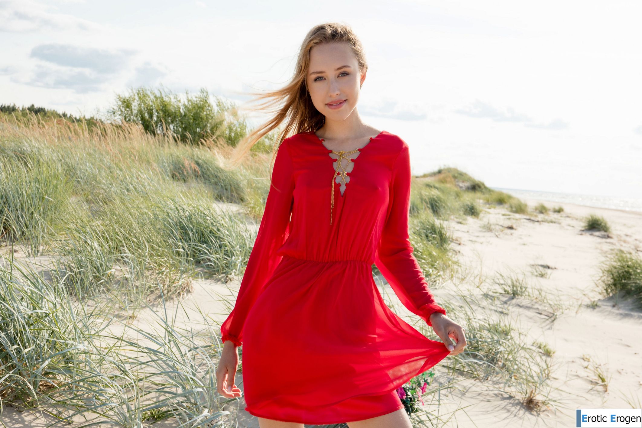 Rosalind in Intimate Picnic. Picture 8