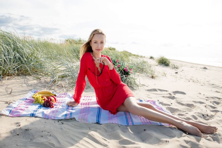 Rosalind in Intimate Picnic. Эскиз 3