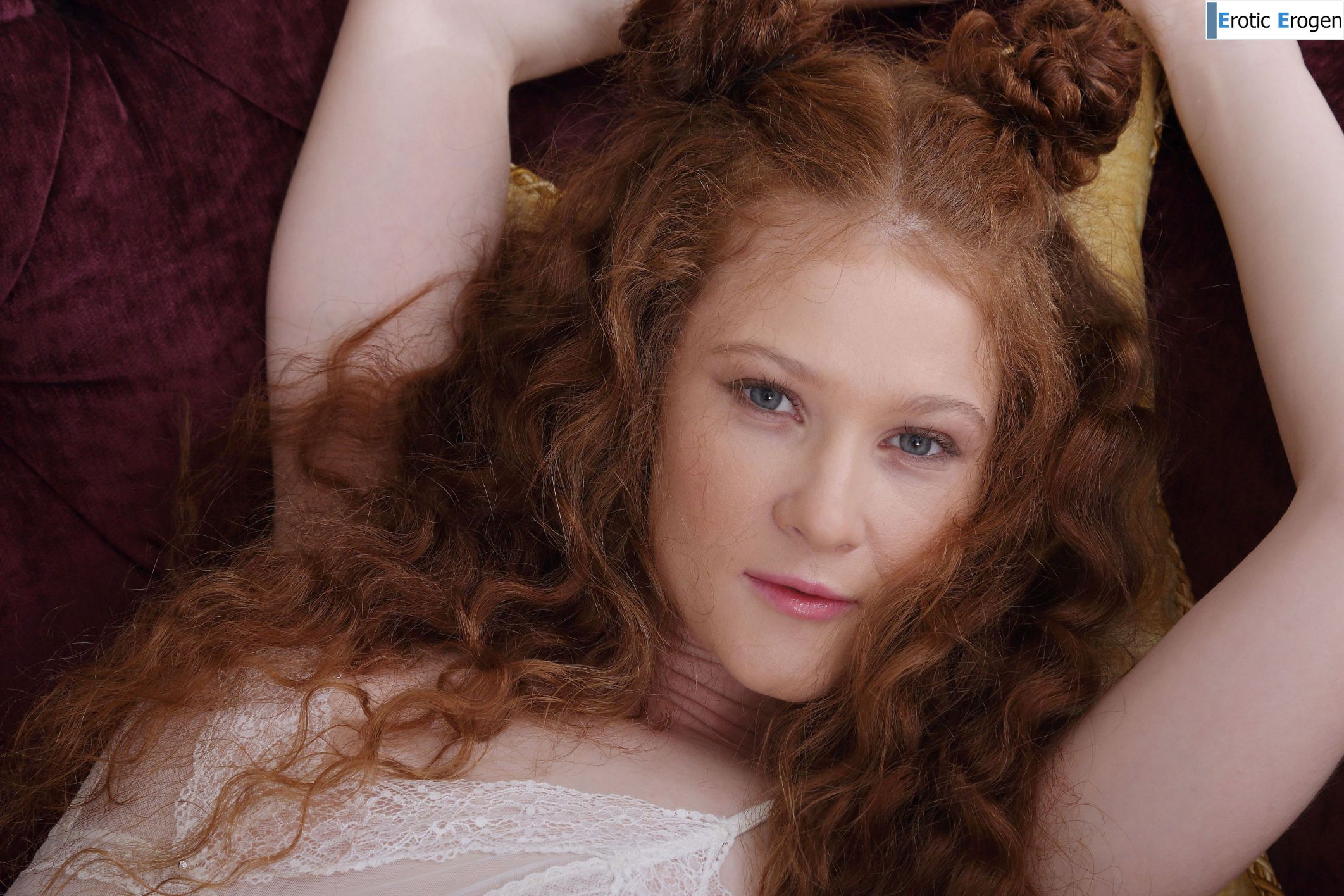 Foxy Sofilie in Red Passion. Picture 4