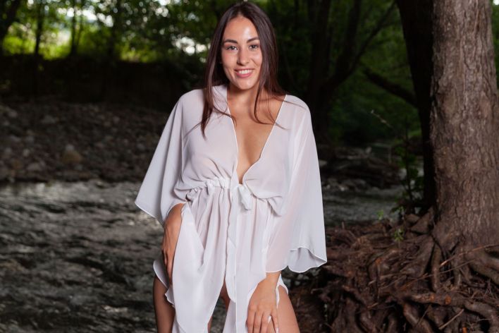 Sumiko in Woodland Wonder. Thumb 3