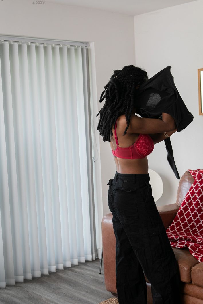 Selena D in Solo. Thumb 37