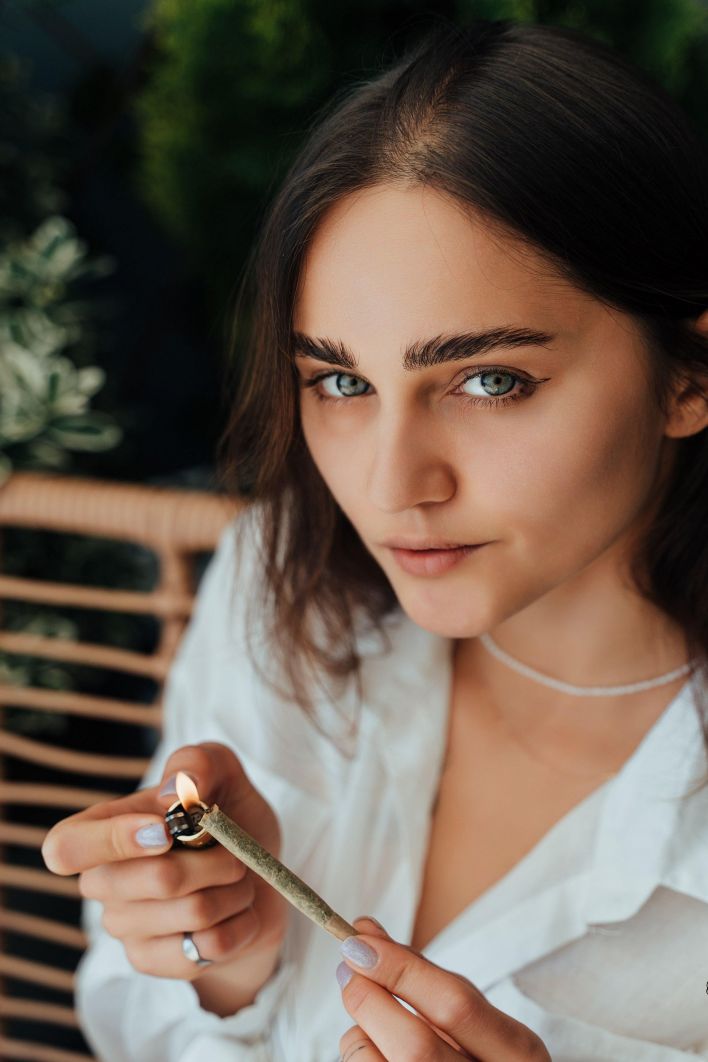 Youreyeshere in Sexy Weeds Flow Energy. Thumb 2