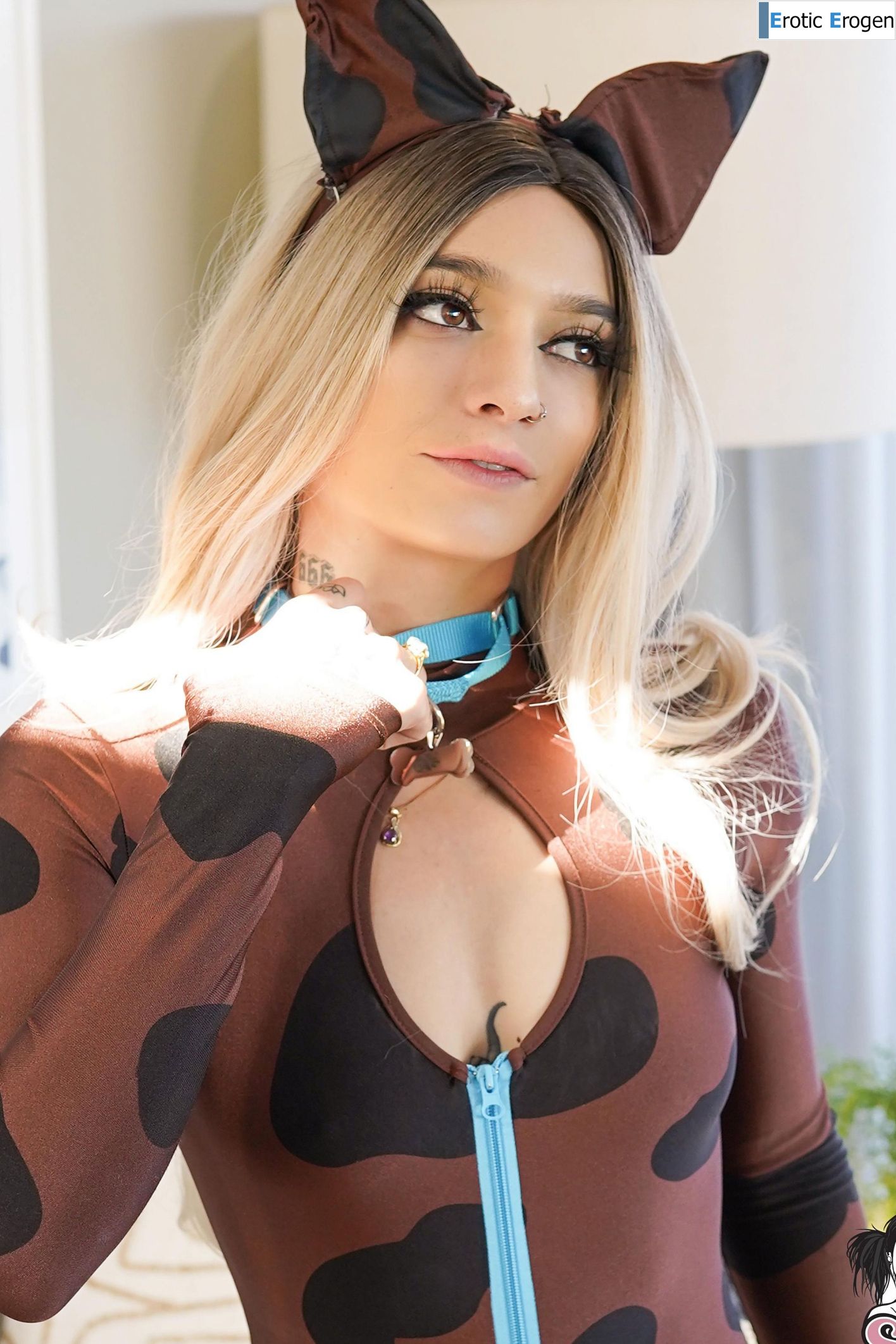 Brunettebunny in Scooby Snack. Picture 3