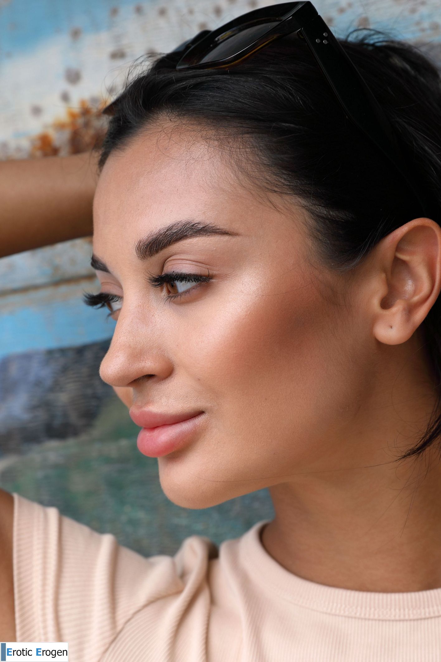 Aria in Postcard Porta Da Cruz. Picture 33