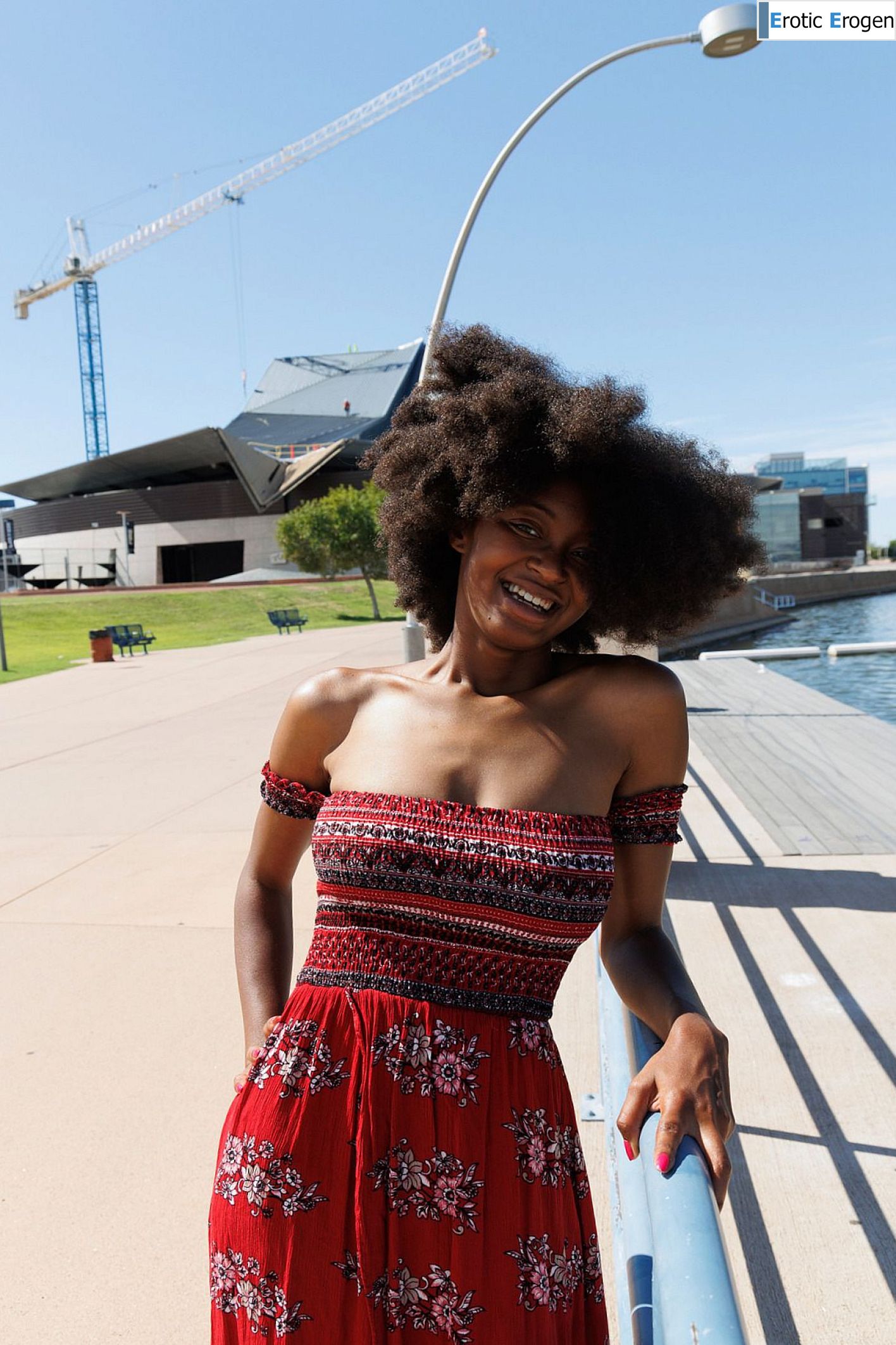 Angel Avril in Heated Obsidian. Picture 5