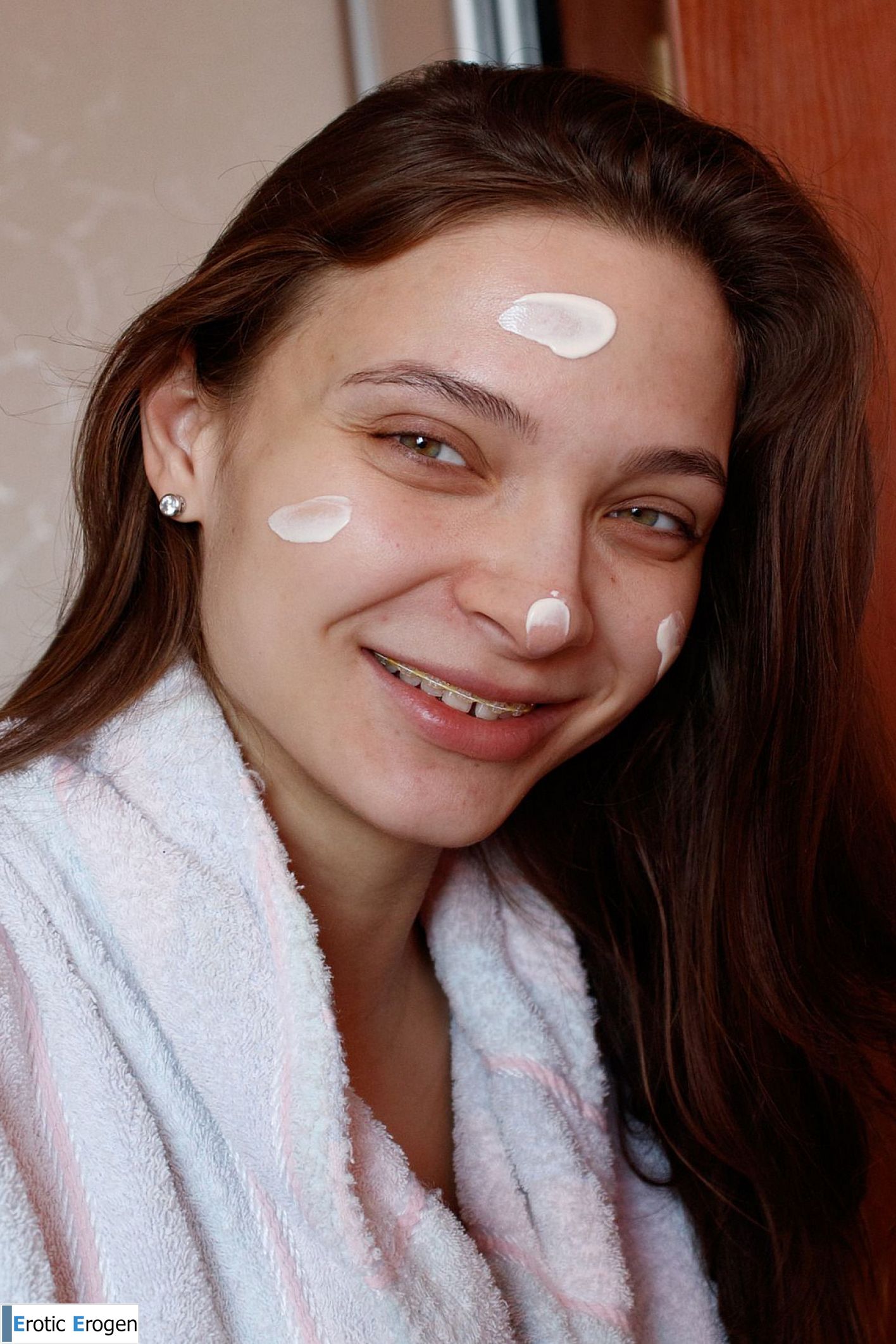 Hanna Nasochi in Brings Life. Picture 34