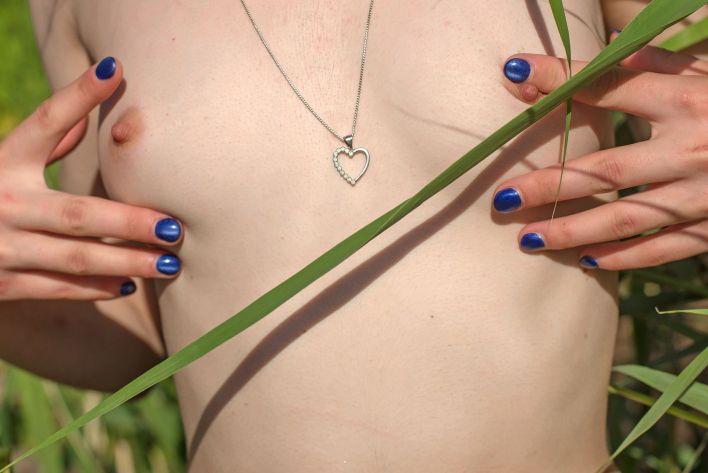 Rati in Looking Sexy. Thumb 22