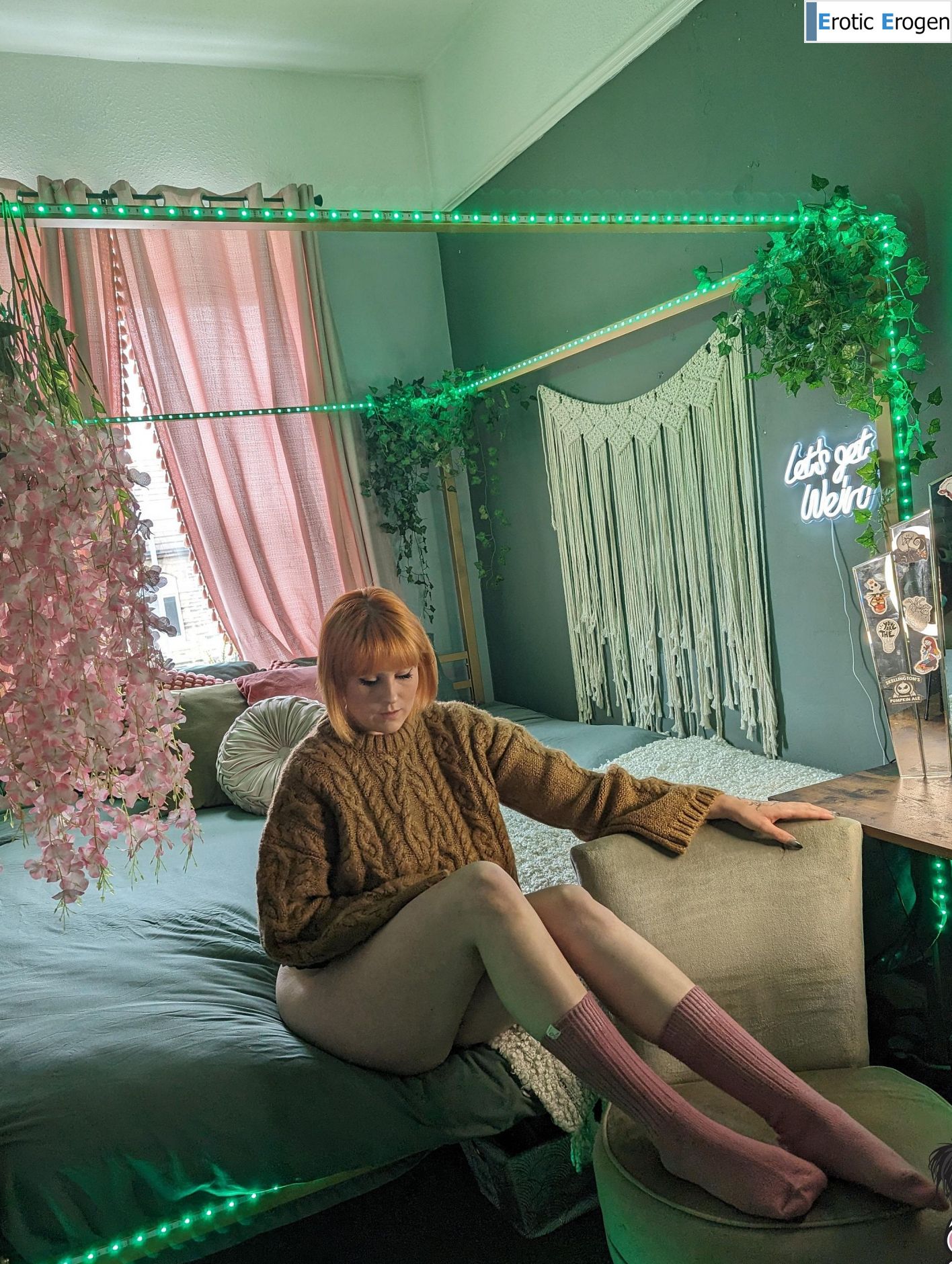 Kemkay in Come For A Snuggle. Picture 4