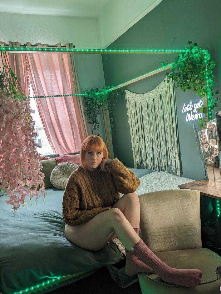 Kemkay in Come For A Snuggle. Thumb 3