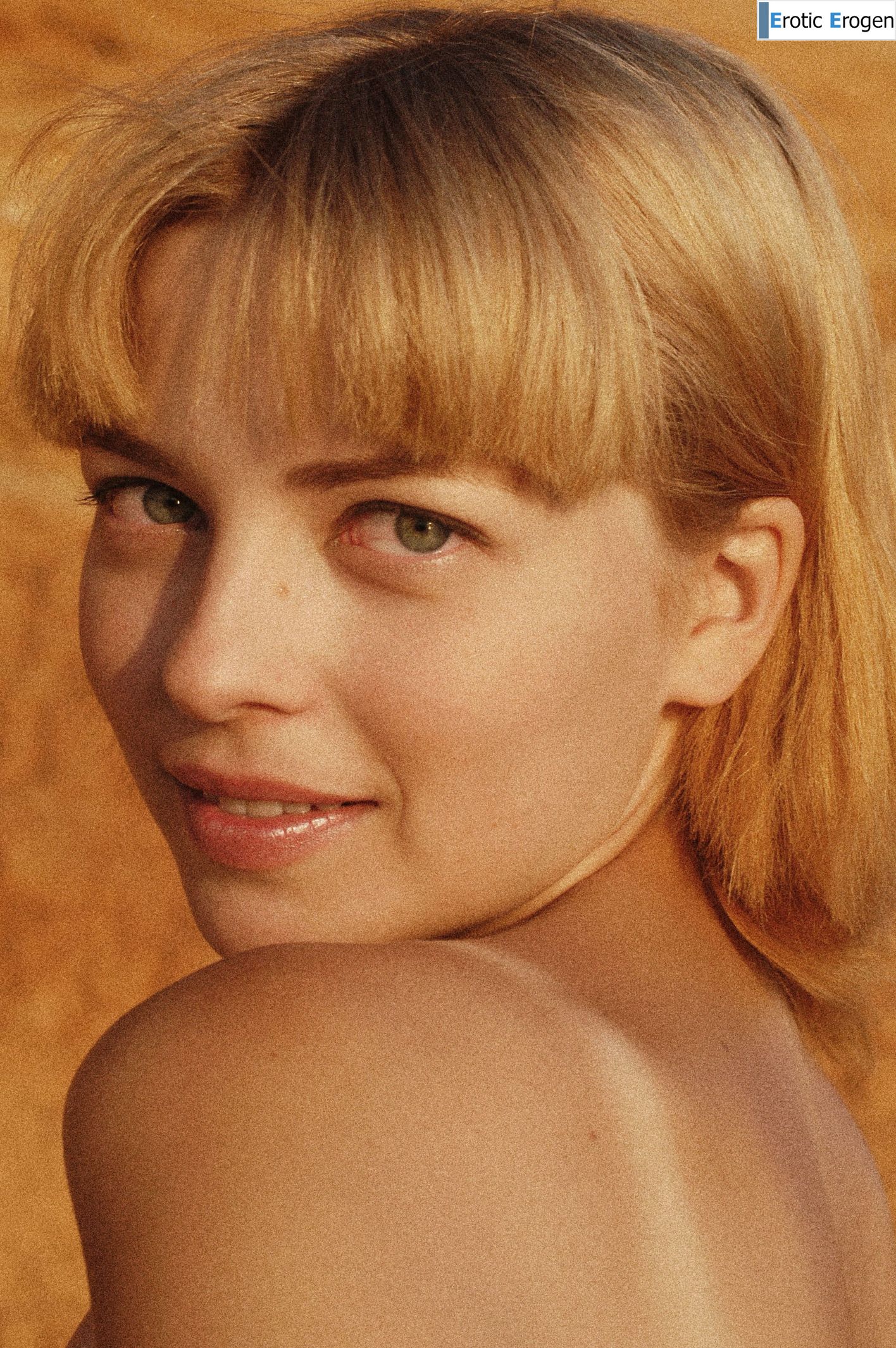 Tanya K in Sky High. Picture 1