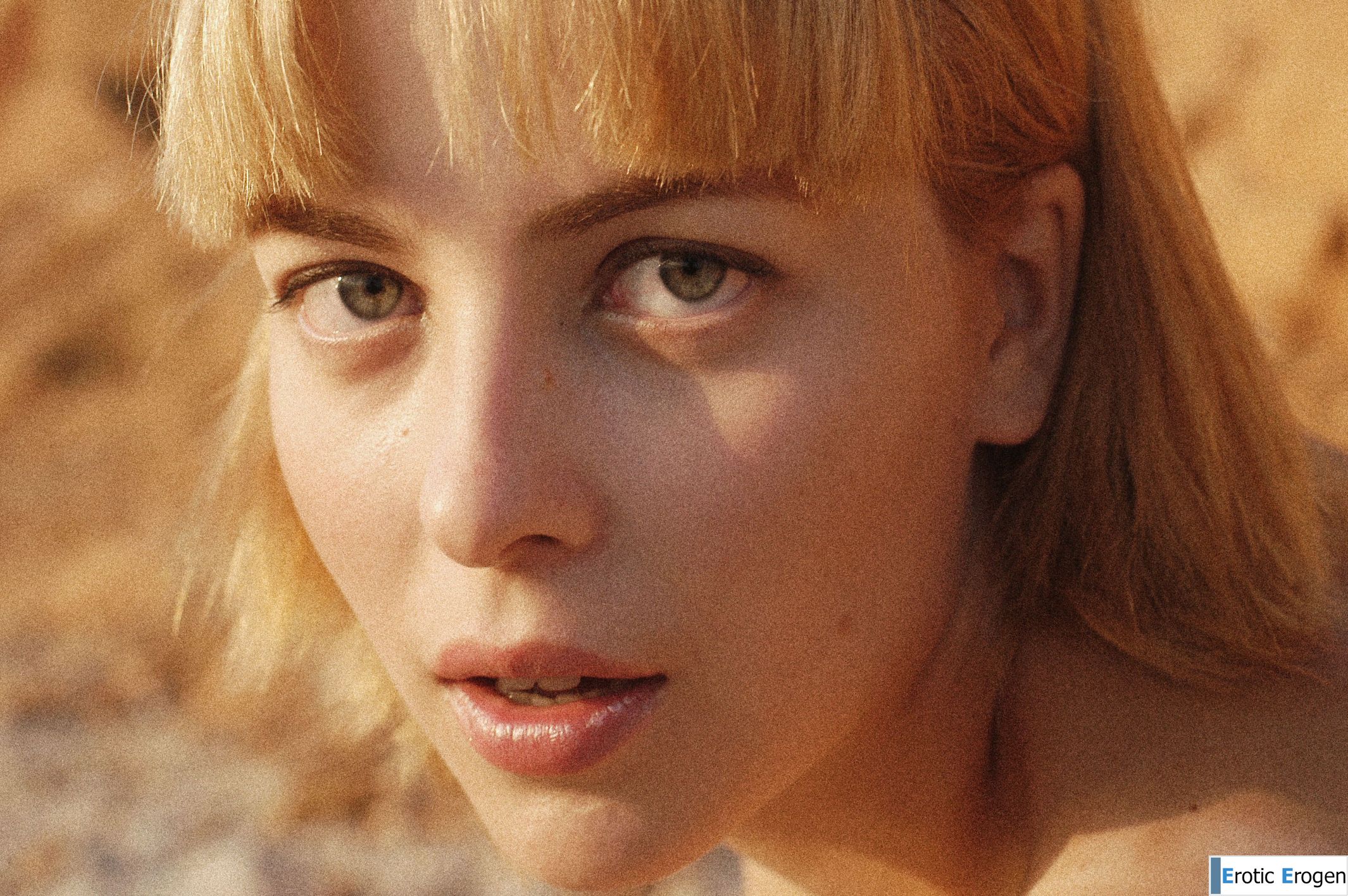 Tanya K in Sky High. Picture 38