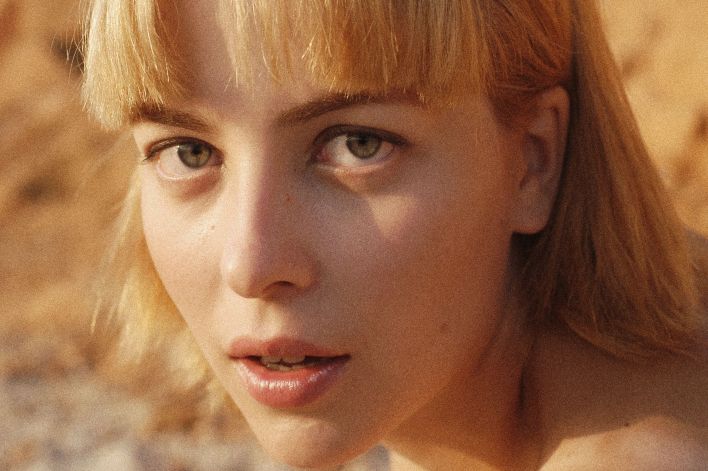 Tanya K in Sky High. Thumb 38