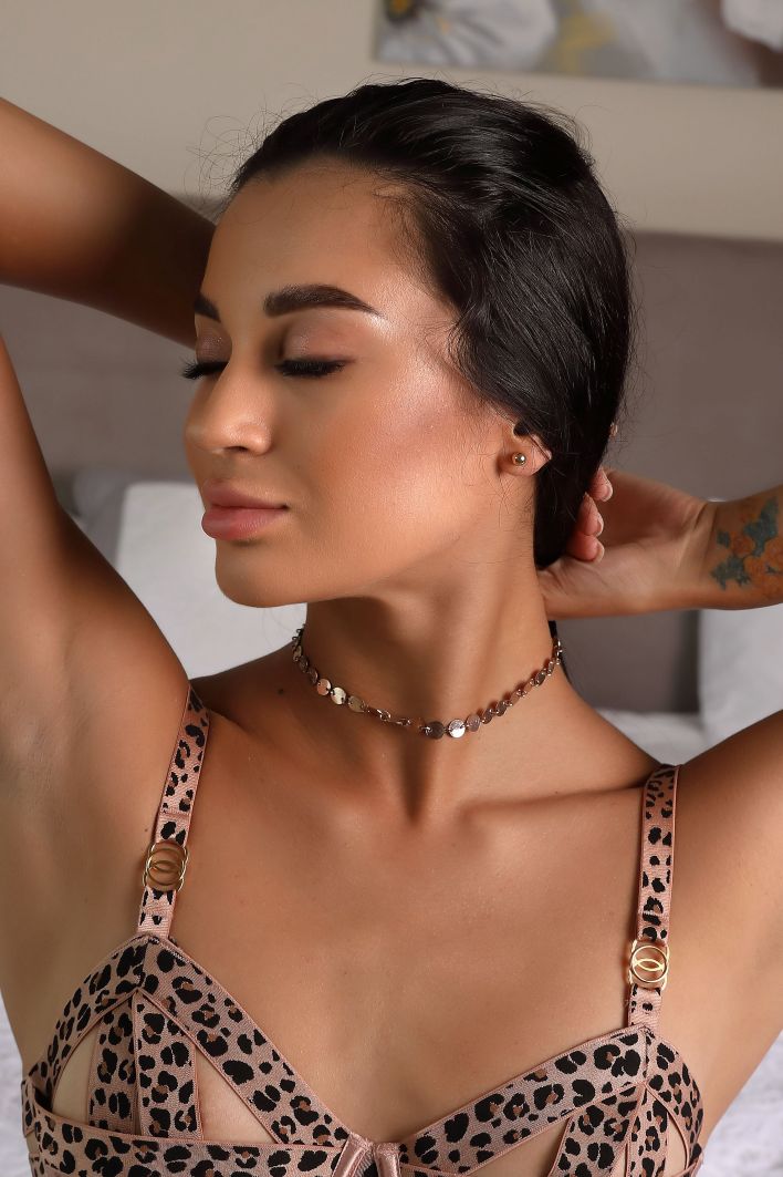 Aria in Animal Attraction. Thumb 13