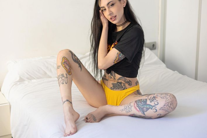 Deliriumtremmens in Starry Eyes. Thumb 2