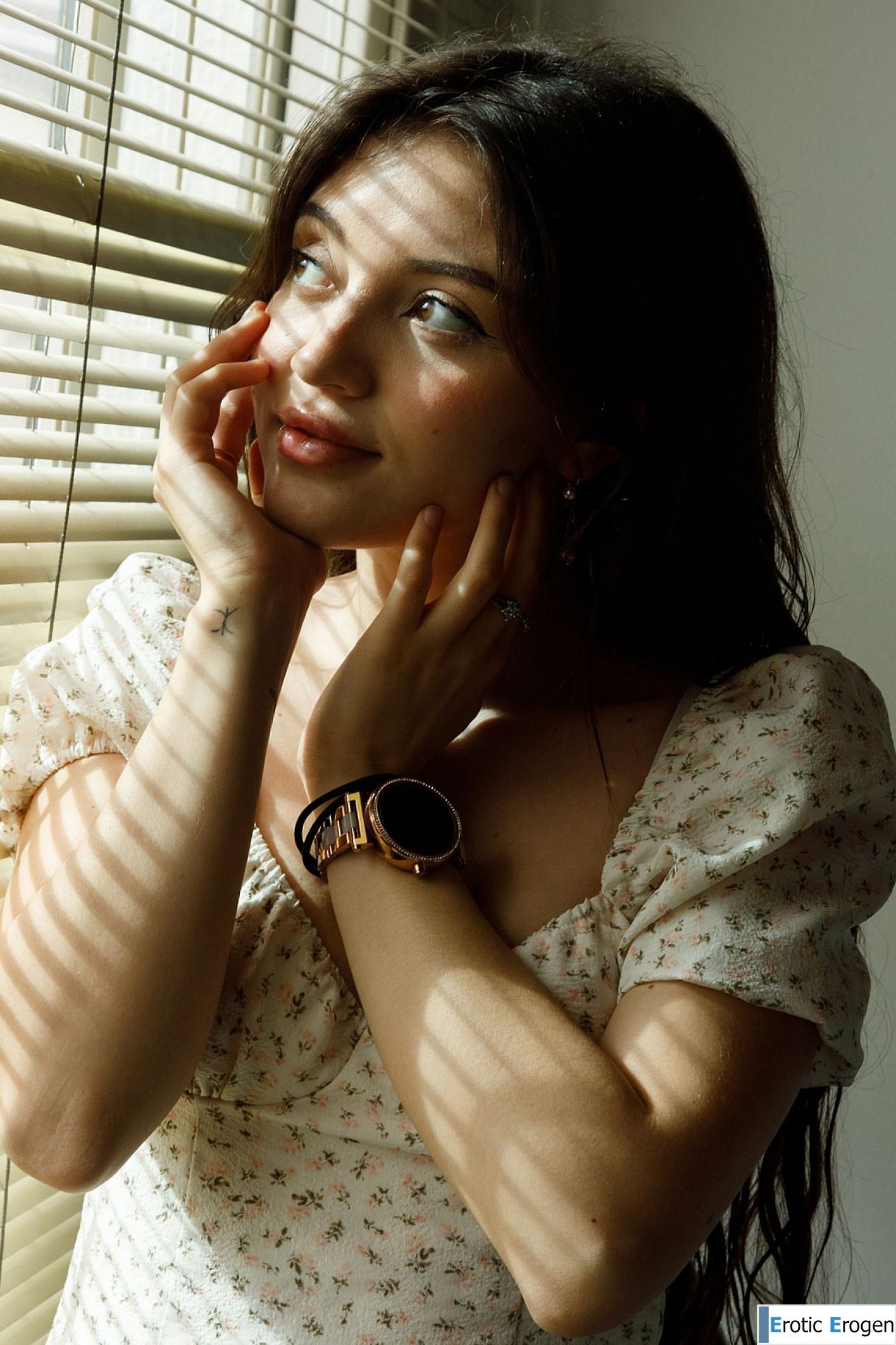 Roselina Andee in Central Casting. Picture 15