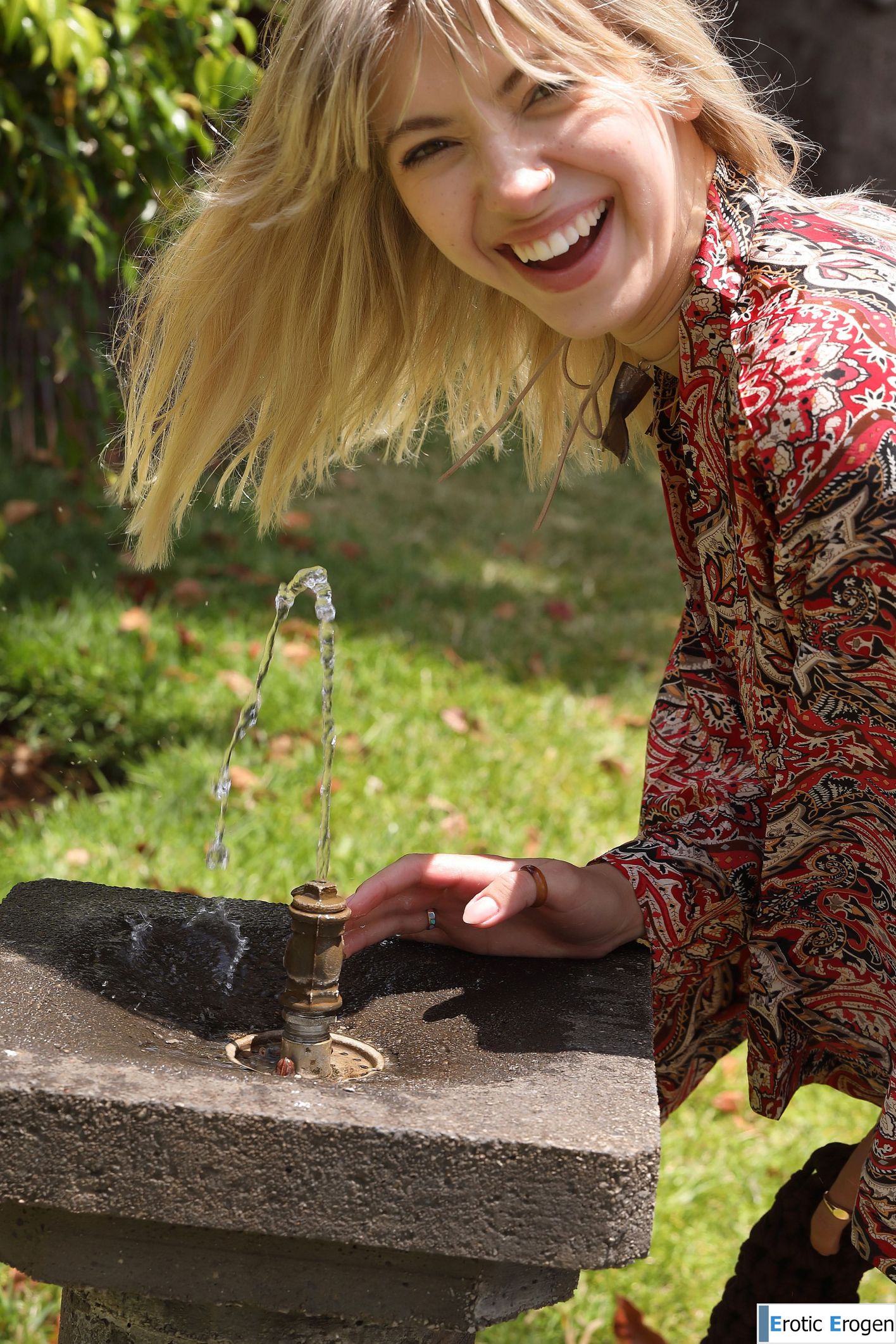 Avery in Postcard From Santa Cruz. Picture 33