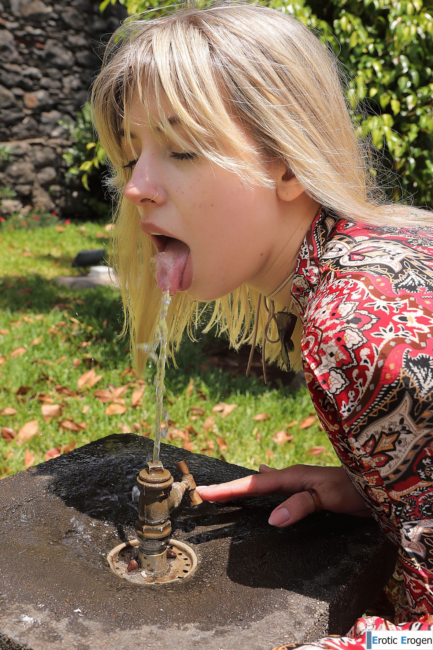 Avery in Postcard From Santa Cruz. Picture 37