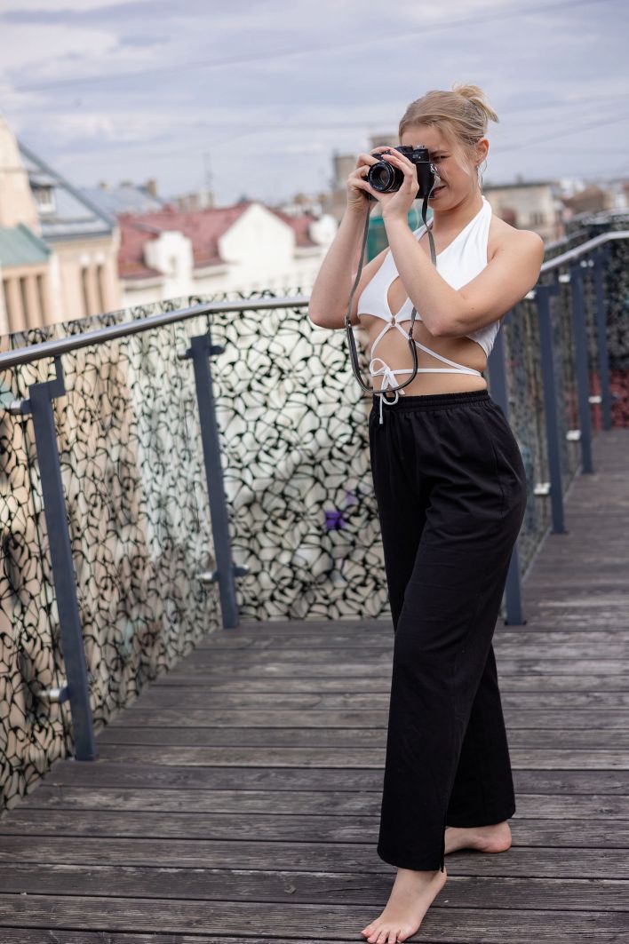 Casey &amp; Oxana Z in Lovers. Thumb 1