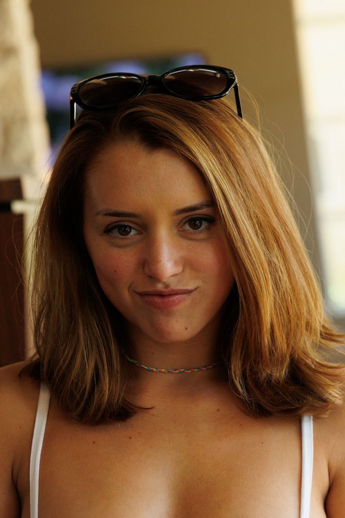 Lila Love in Community Area Fun. Thumb 13