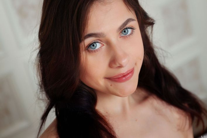 Adite in Baby Blues. Thumb 28