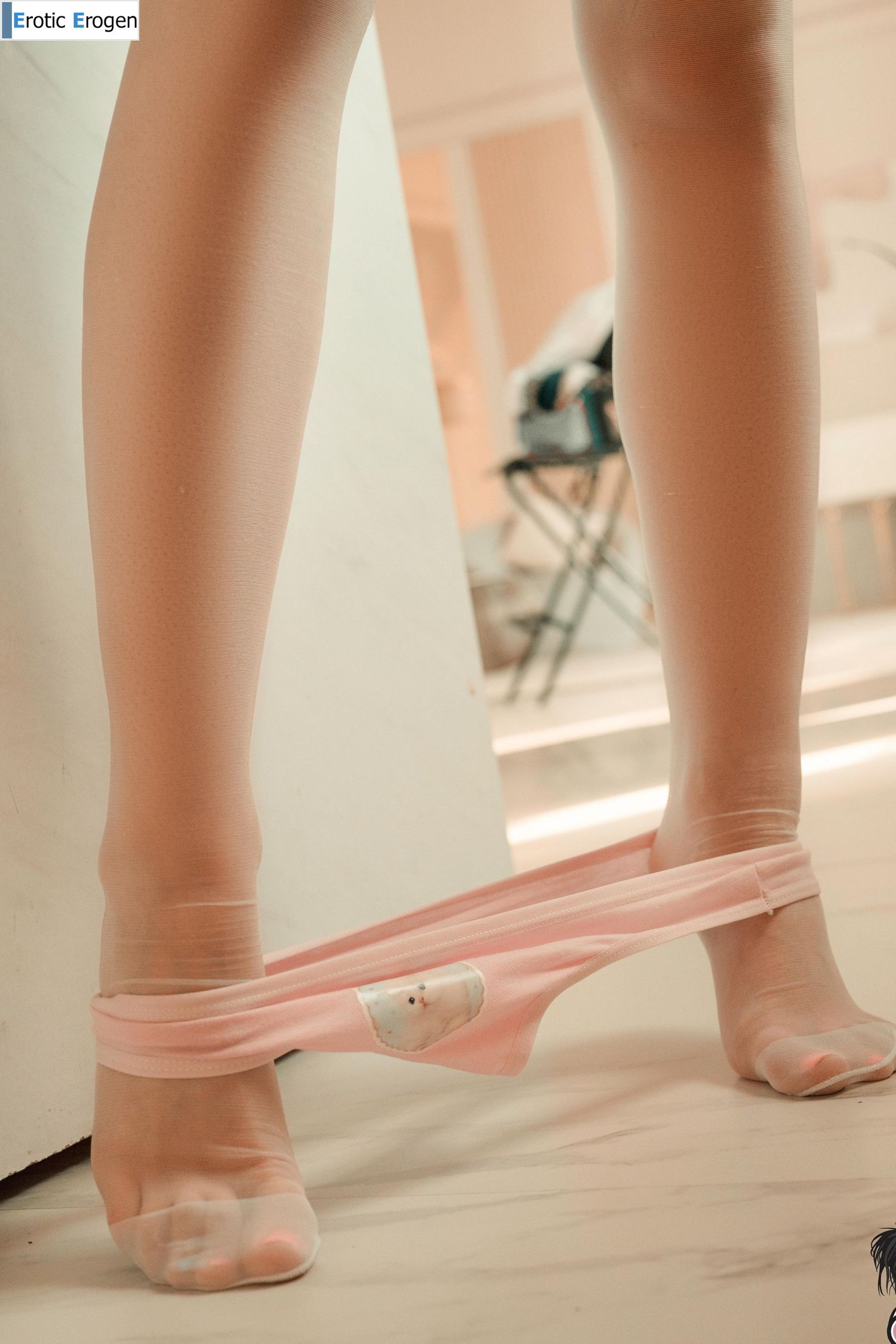 Pixi in Breakfast Routine. Picture 34