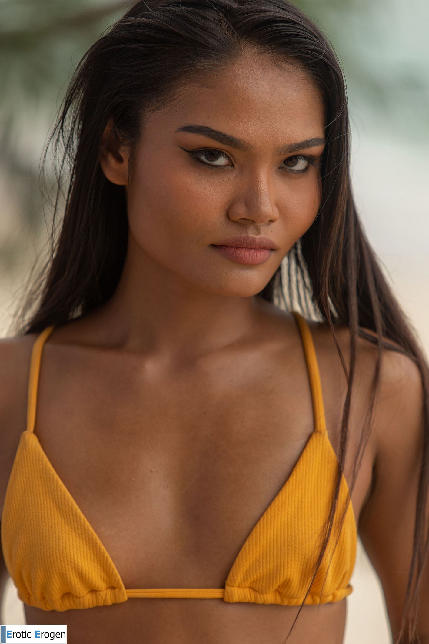 Lukpla in Perfect Beach. Picture 4