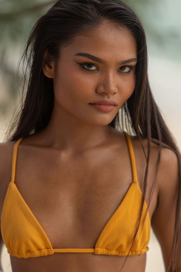 Lukpla in Perfect Beach. Thumb 4