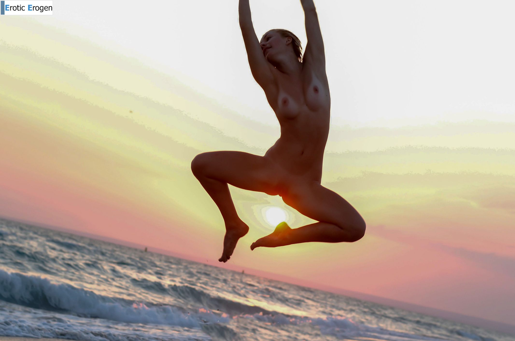 Tienette O in Clear Blue Sky. Picture 35