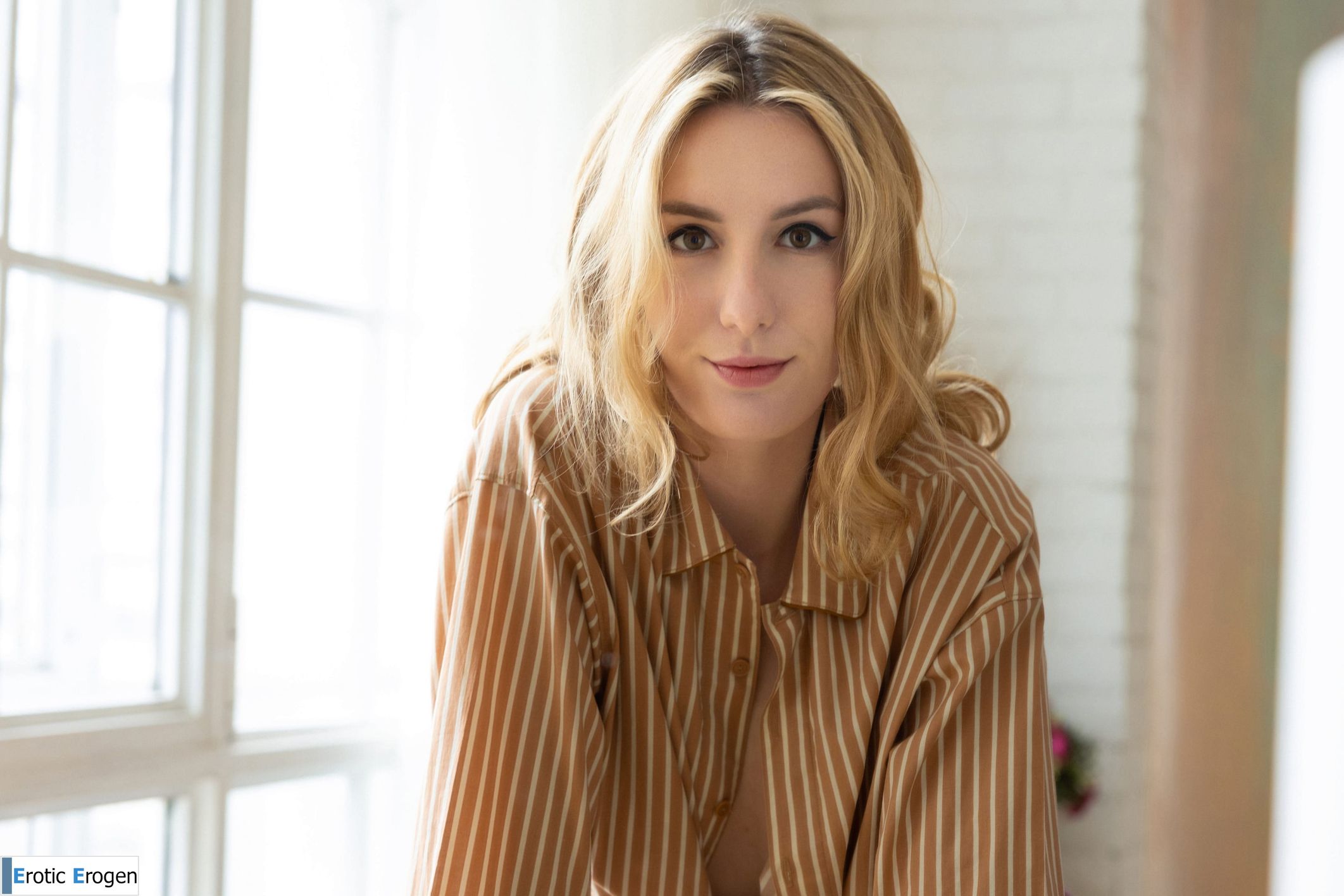 Lillie Pie in Long Legs. Фото 3