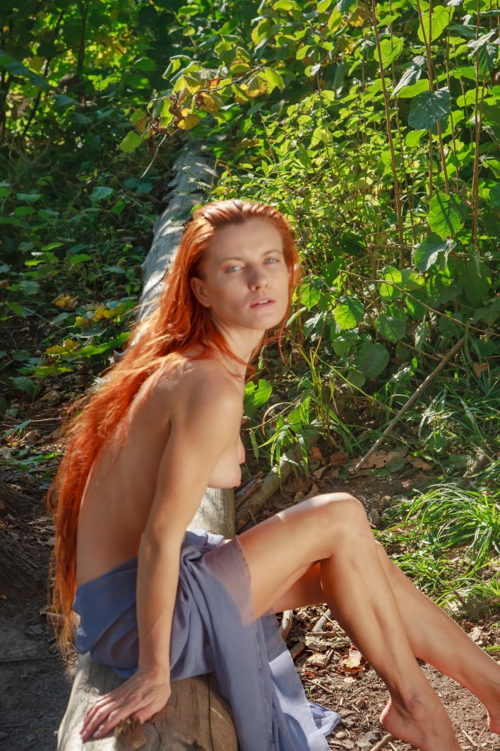 Kiva in Naked Woman. Thumb 3