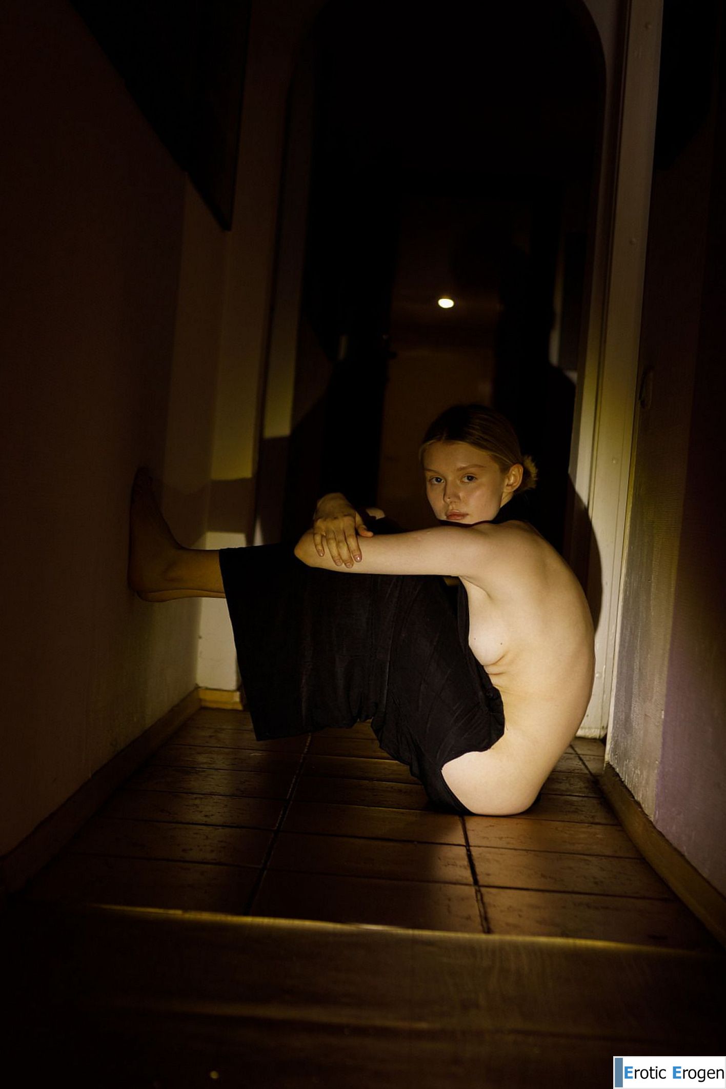 Cami Sembrabella in Art Is A Scam. Picture 31