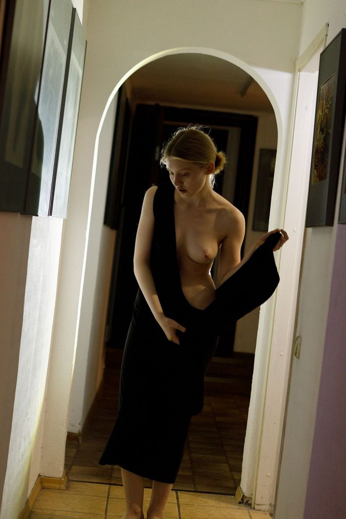 Cami Sembrabella in Art Is A Scam. Thumb 35