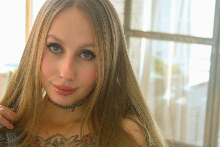 Natashasavinich in Good Morning With Me. Thumb 7