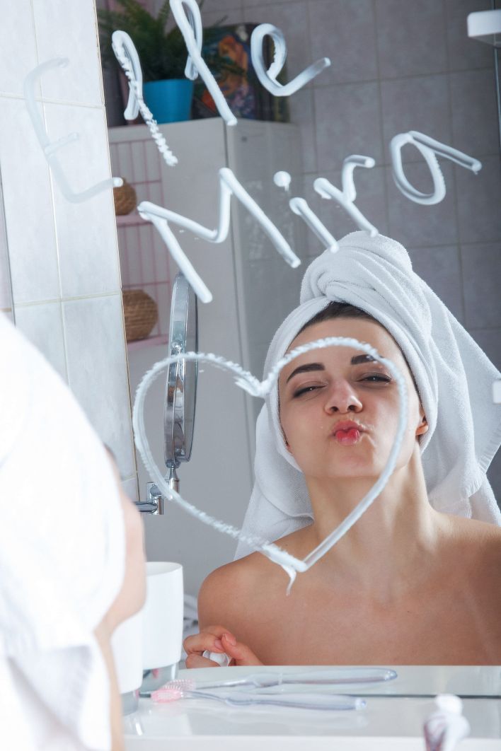 Elle Mira in V Elle Ntine. Thumb 19