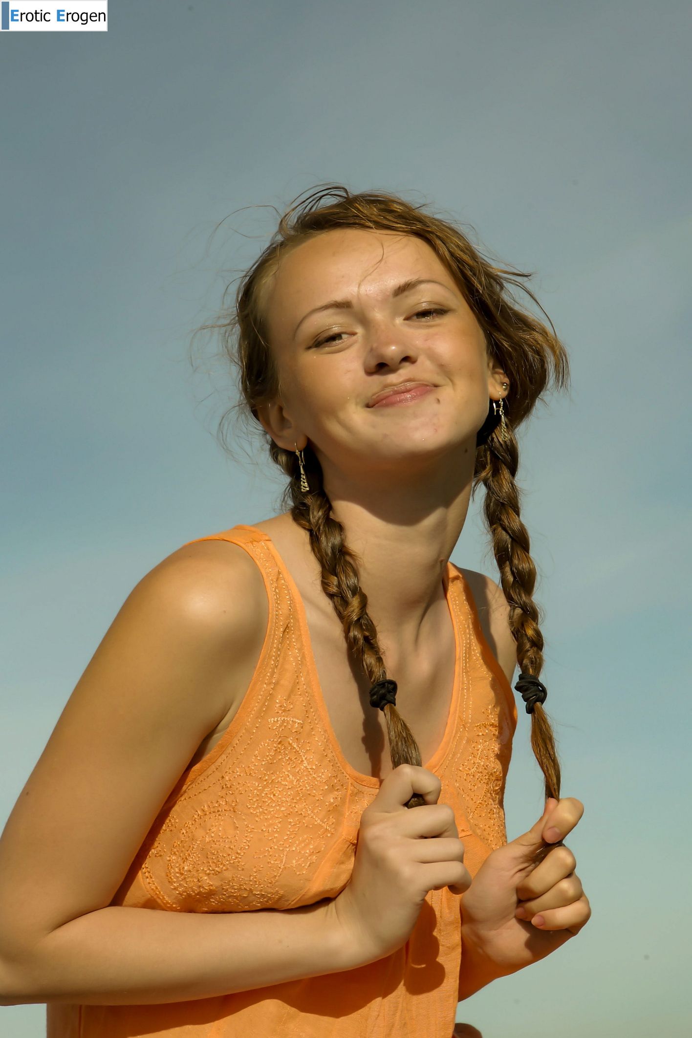 Vega in On The Streets. Picture 4