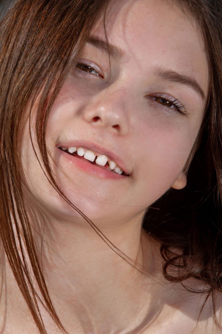 Matty in Spray Me. Thumb 37