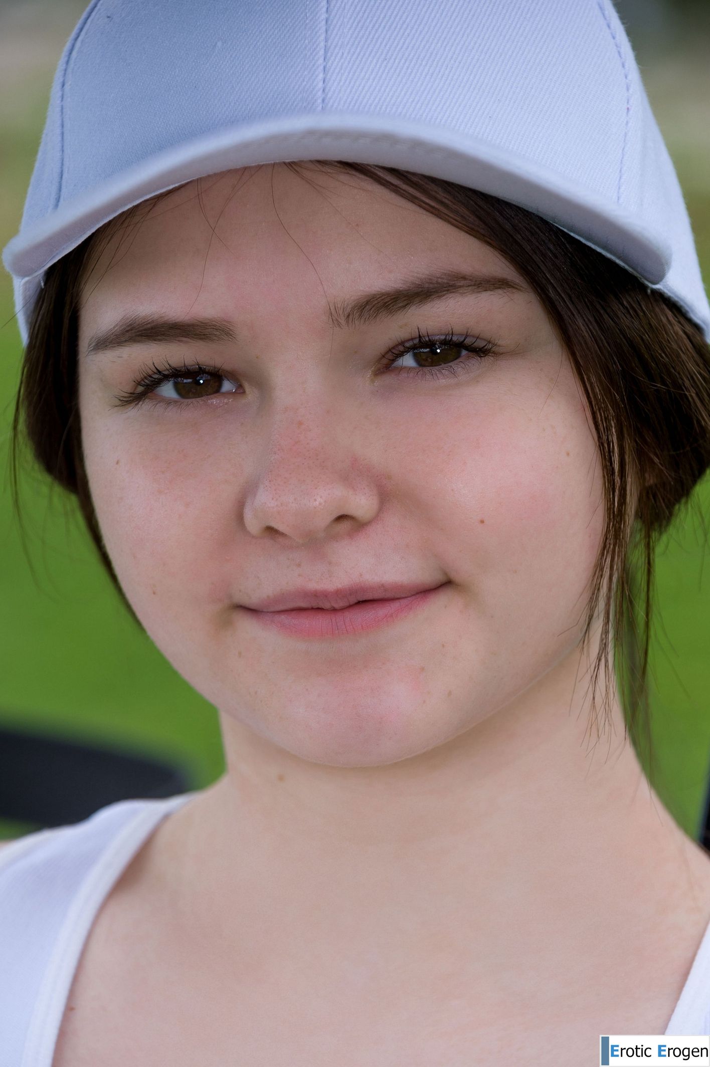 Matty in Play A Round. Picture 14