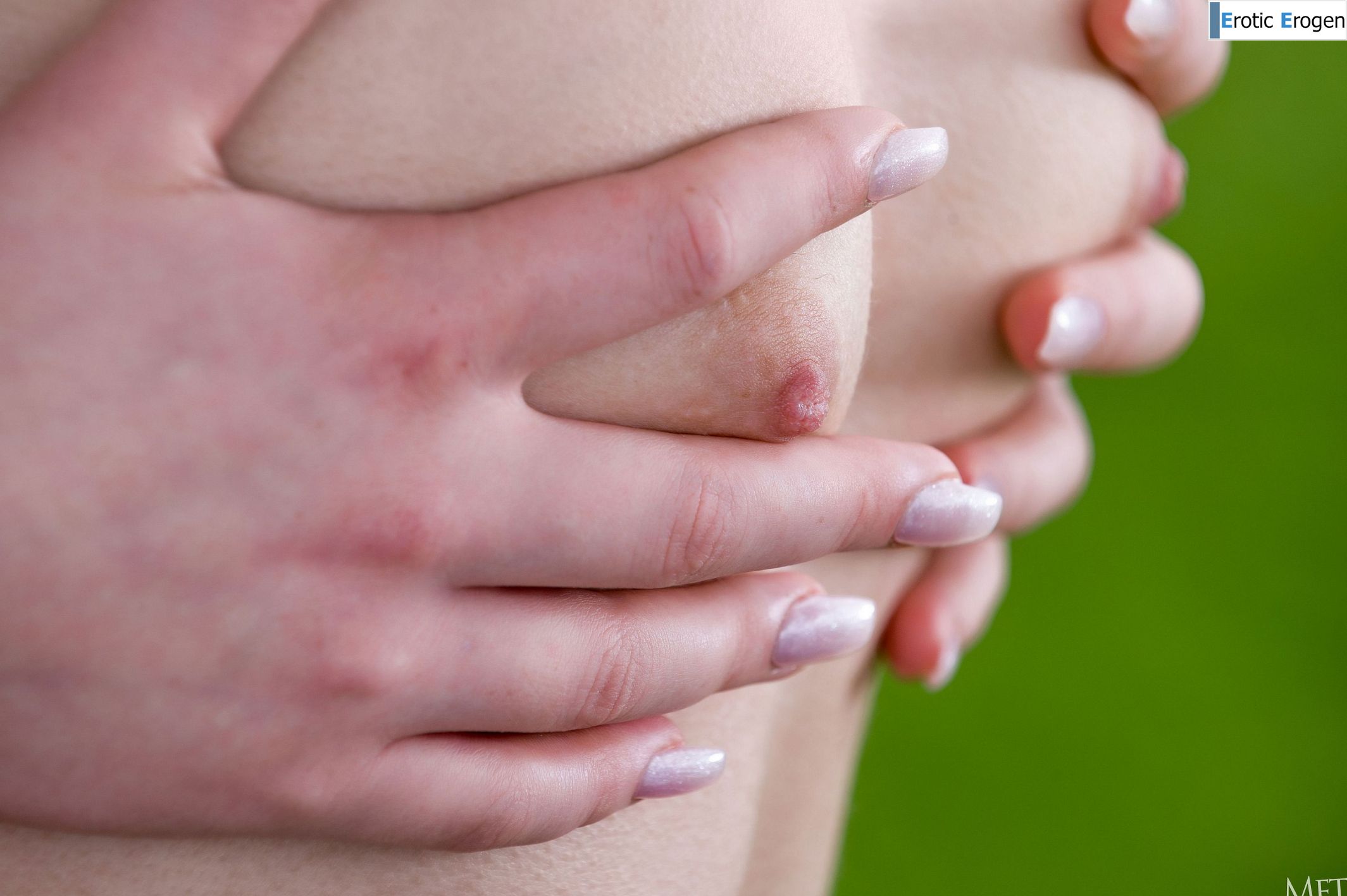 Matty in Play A Round. Picture 26