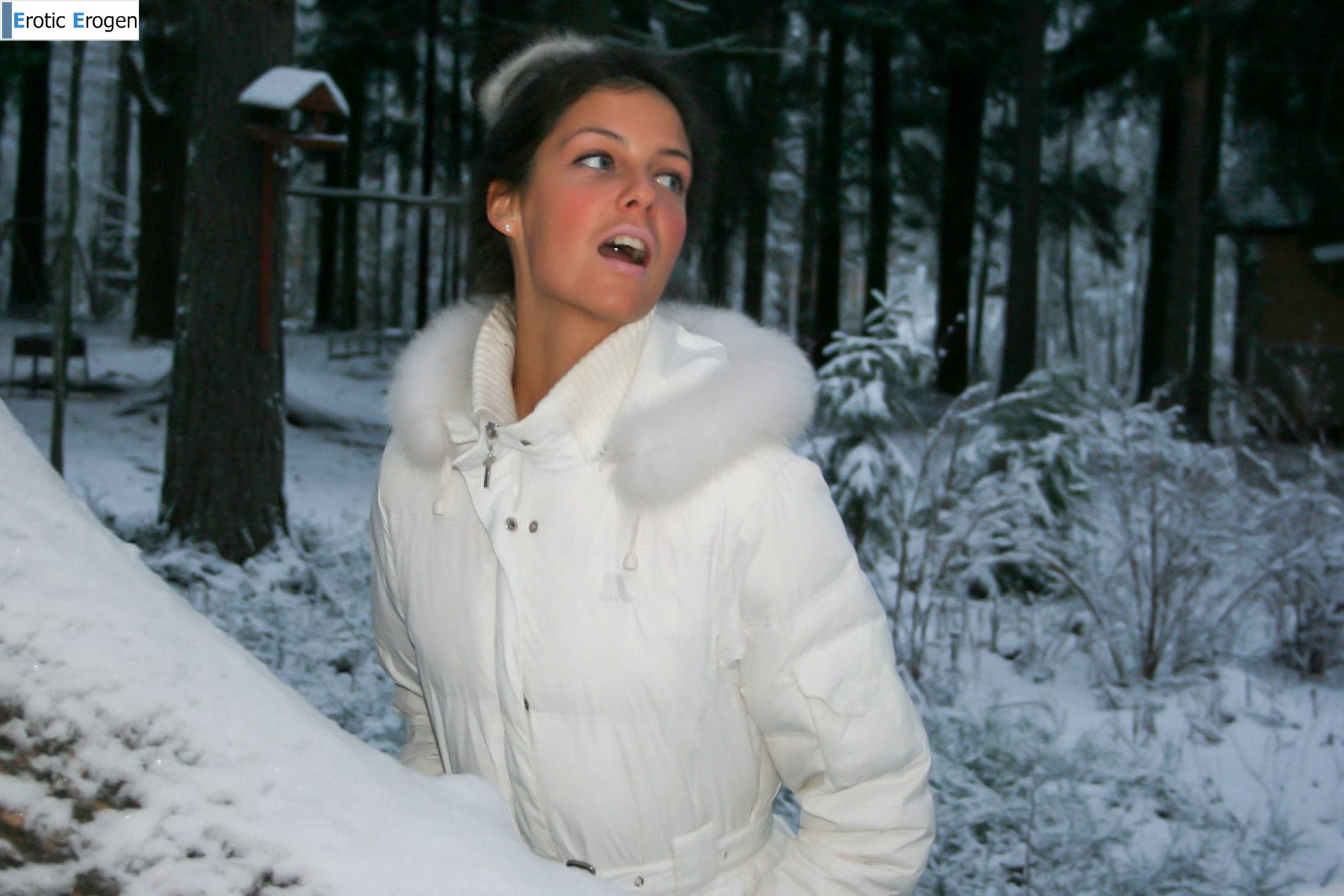 Isabella in Exhibitionist. Фото 17