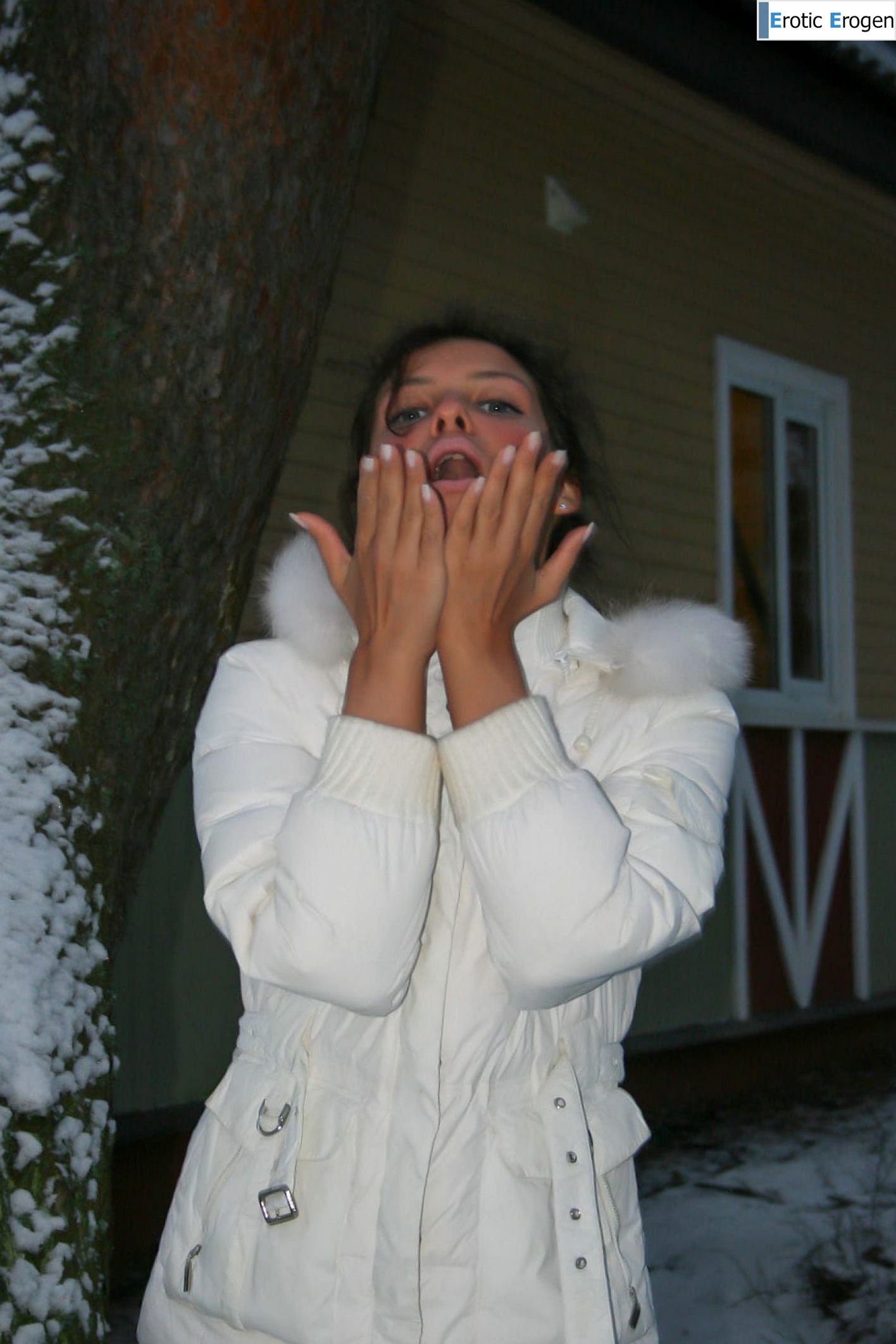 Isabella in Exhibitionist. Фото 57