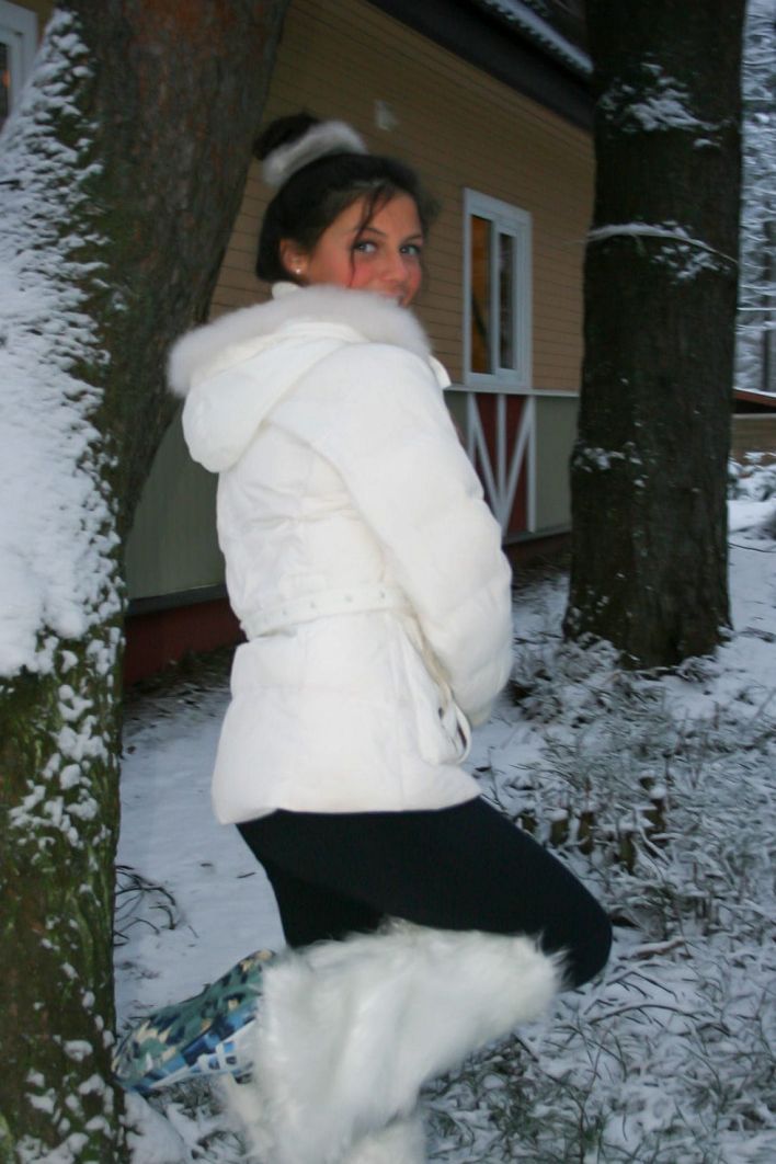 Isabella in Exhibitionist. Эскиз 53