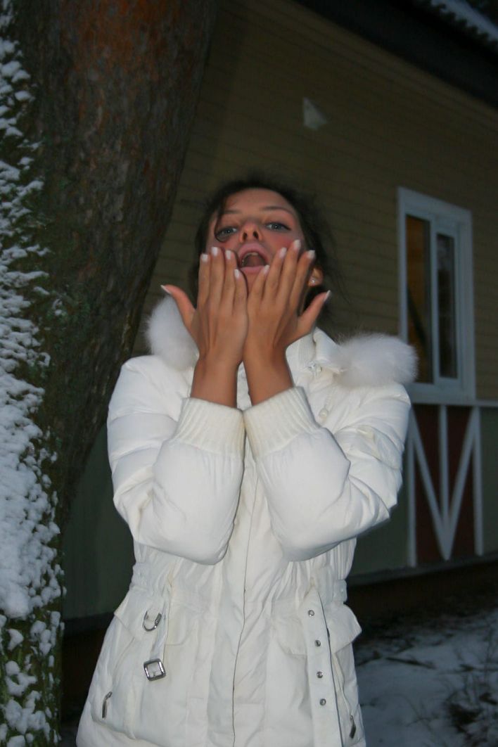 Isabella in Exhibitionist. Эскиз 57