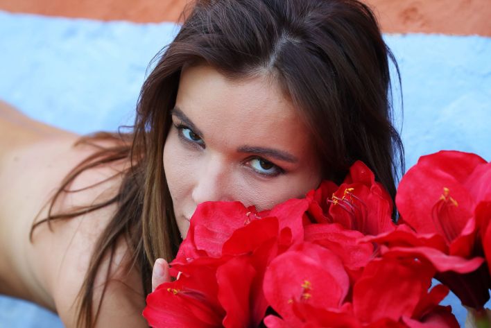 Brit A in Blue Red. Part 2. Thumb 51