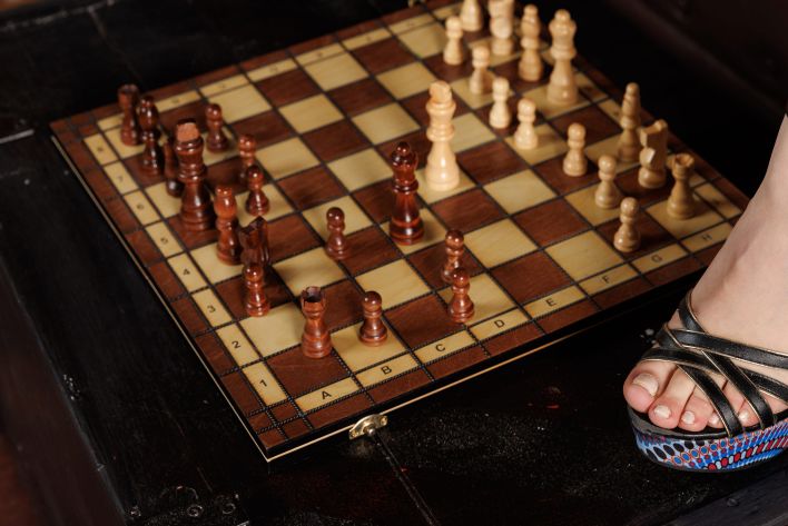 Mary Greenwald in Chess. Thumb 16