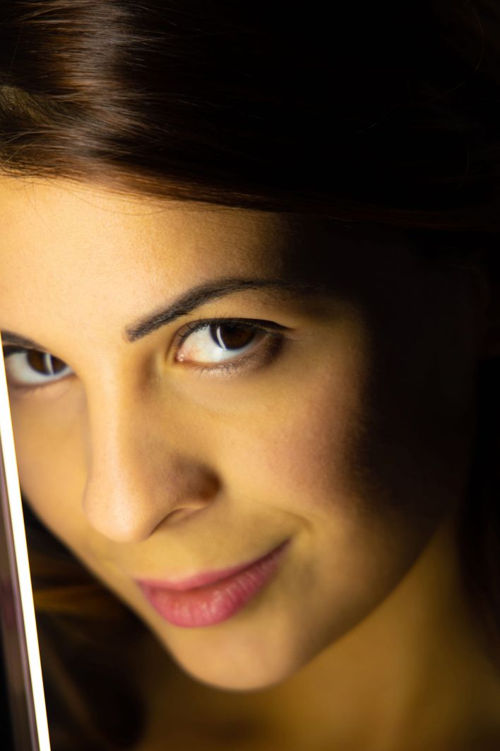 Alice Kelly in Center Stage. Thumb 25